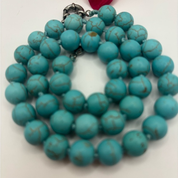 Howlite Round Bead Necklace - Picture 3 of 5